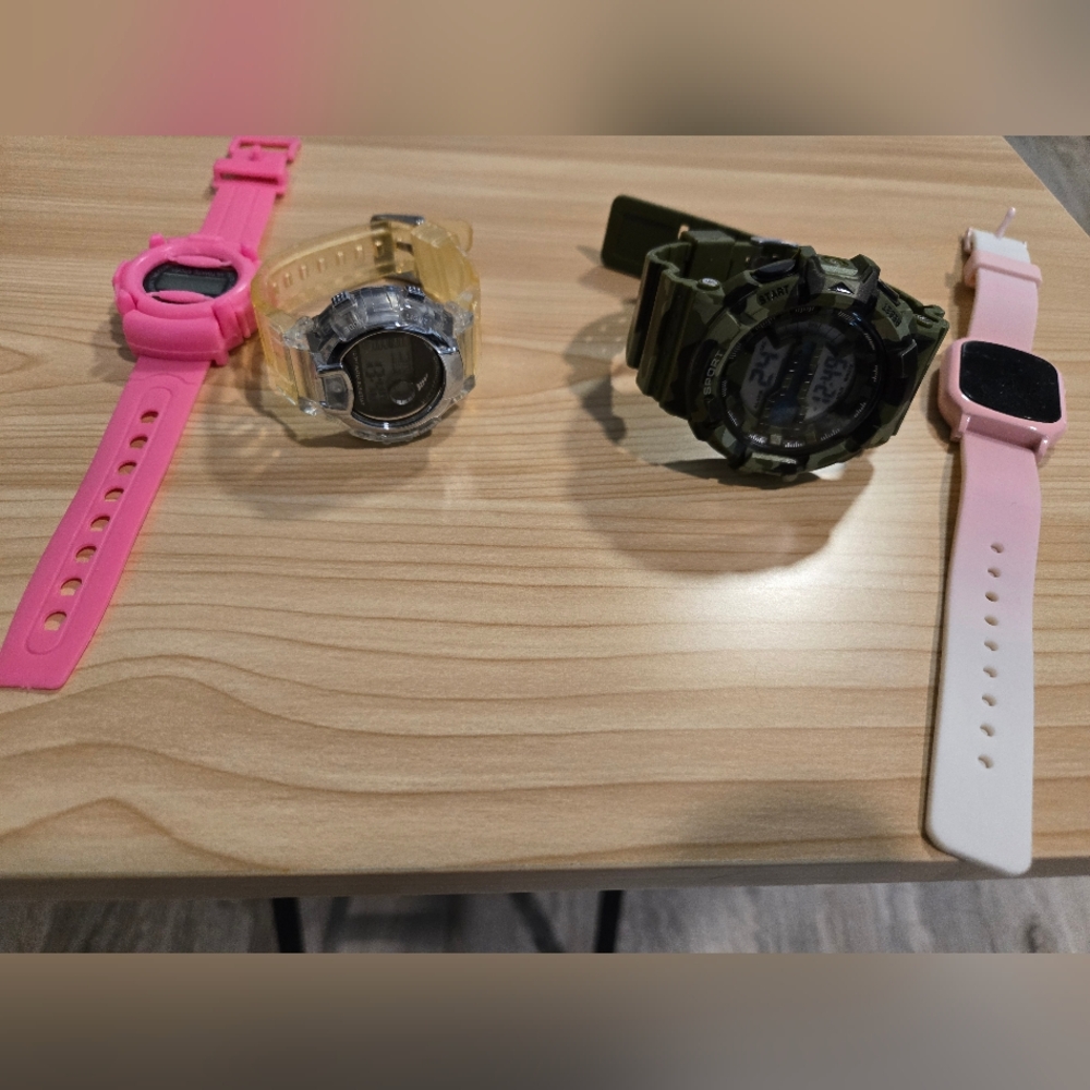 Watches bundle